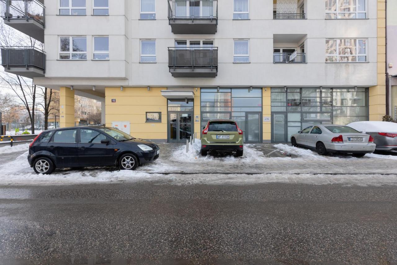 Praga Family Apartment With Parking By Noclegi Renters Варшава Экстерьер фото